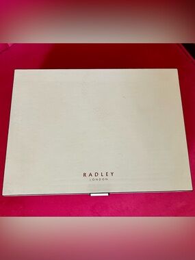 RADLEY LONDON Cream Jewelry Organizer Box